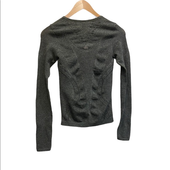 ALO YOGA Women’s Lark Long Sleeve Stretch Green Size Small in GUC - Picture 8 of 10